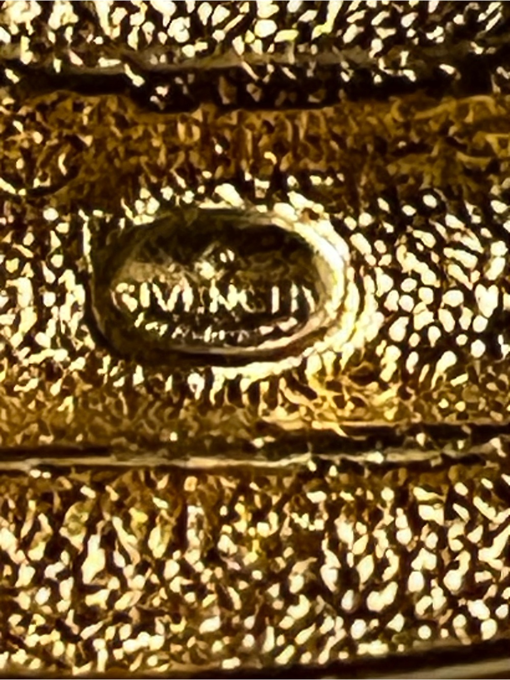 Vintage 1980’s Givenchy Gold-Tone Tubogas Omega Collar Necklace - Picture 11 of 12